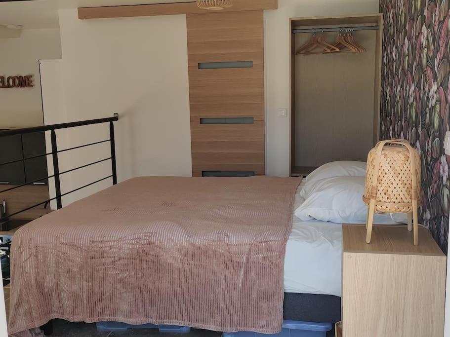 Gite Dans Ancien Moulin Sainte-Helene  المظهر الخارجي الصورة